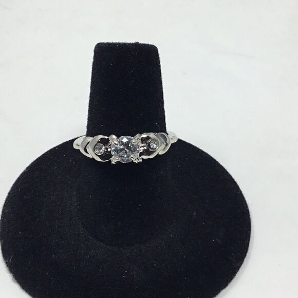 1/2 ct. Heart Fashion Band Ring (H15) - Picture 3 of 6